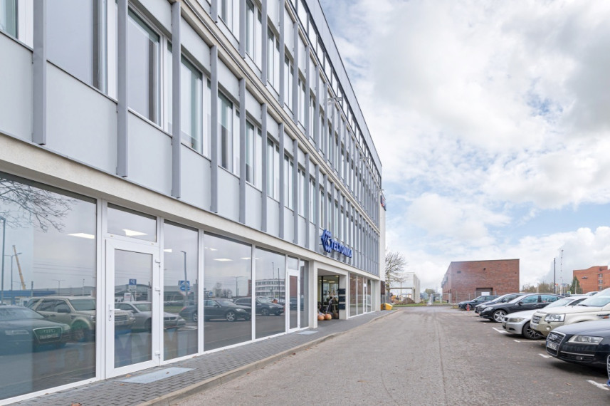 Nuomojamos administracinės, paslaugų, prekybos patalpos Chemijos g., Dainava, Kauno m., Kauno m. sav., 136 m2 ploto 1