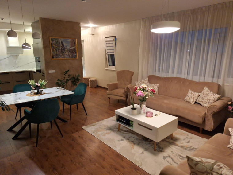 Parduodamas namas K. Popeliučkos g., Romainiai, Kauno m., Kauno m. sav., 95.00 m² ploto 5 kambariai 16