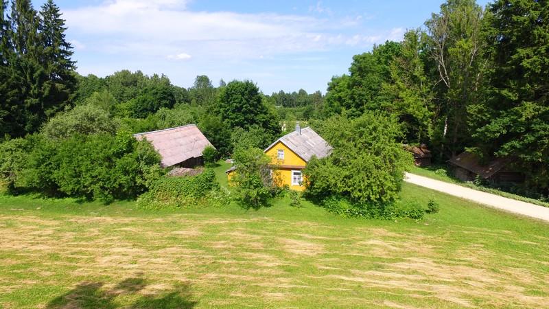 Parduodamas namas Trinkuškių k., Zarasų r. sav., 85 m² ploto 4 kambariai 6