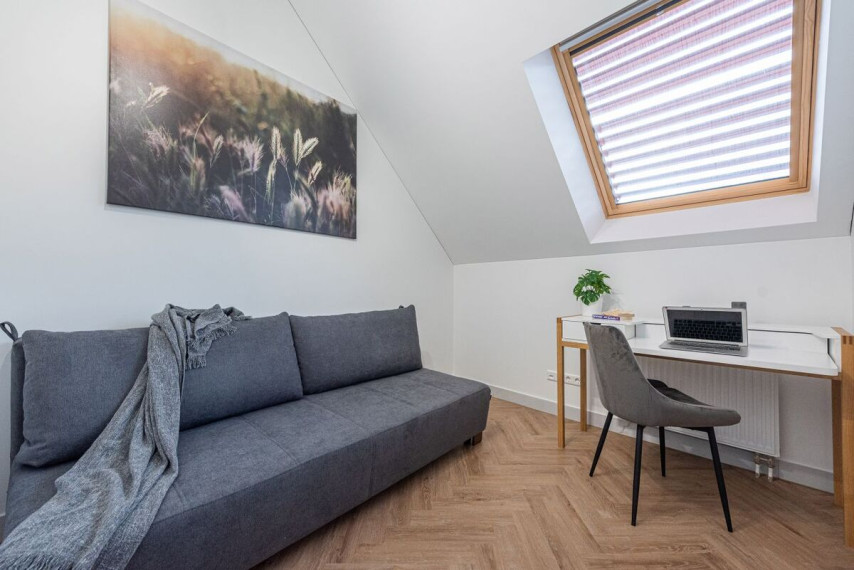 Nuomojamas butas Pilies g., Vilniaus m., Vilniaus m. sav., 71 m2 ploto, 3 kambariai 12