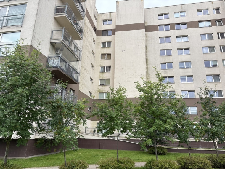 Parduodamas 3 kambarių butas puikioje vietoje Žirmūnų g., Vilnius, 63.48 kv.m ploto 26