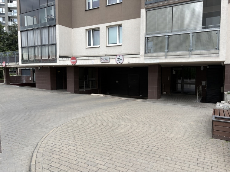 Parduodamas 3 kambarių butas puikioje vietoje Žirmūnų g., Vilnius, 63.48 kv.m ploto 31