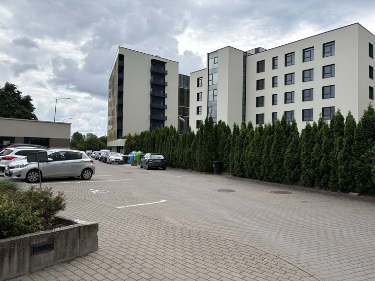 Parduodamas 3 kambarių butas puikioje vietoje Žirmūnų g., Vilnius, 63.48 kv.m ploto 32