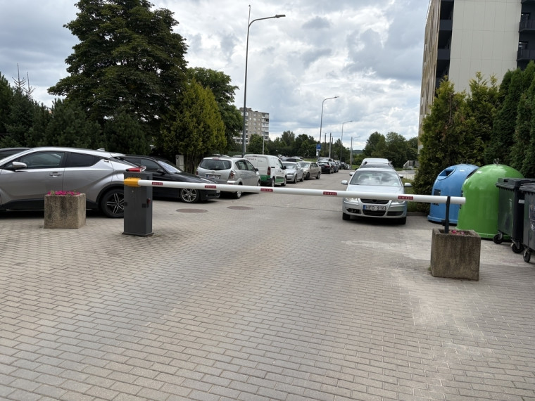 Parduodamas 3 kambarių butas puikioje vietoje Žirmūnų g., Vilnius, 63.48 kv.m ploto 33