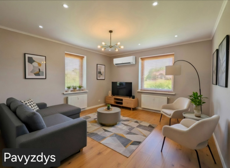 Parduodamas namas Čiobrelių g., Panevėžio m., Panevėžio m. sav., 170 m2 ploto, 1 aukštai 21