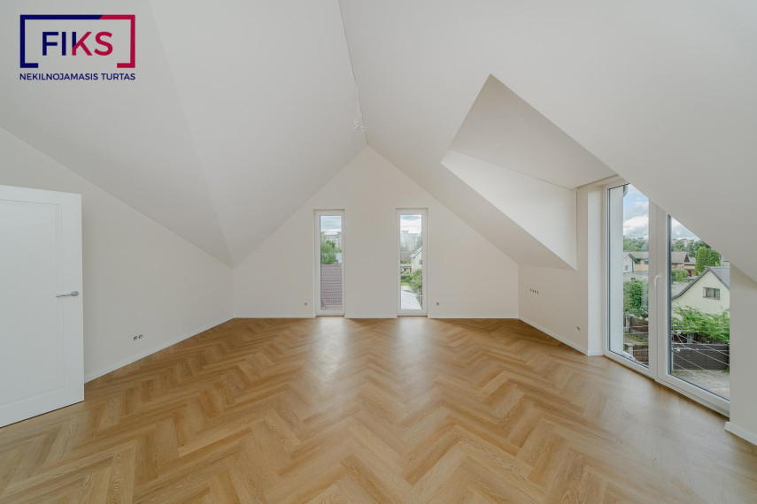 Parduodamas butas Žaibo g., Šilainiai, Kauno m., Kauno m. sav., 68 m² ploto 3 kambariai 5