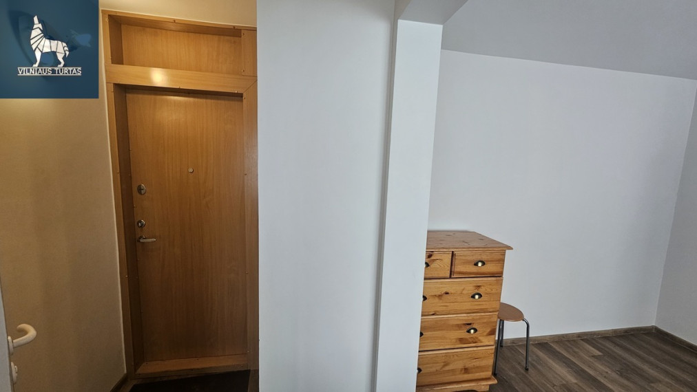 Nuomojamas butas Žirmūnų g., Žirmūnai, Vilniaus m., Vilniaus m. sav., 21 m2 ploto, 1 kambariai 6