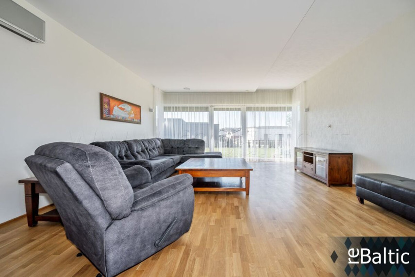 Parduodamas namas Bendorių kel., Žemųjų Rusokų k., Vilniaus r. sav., 185 m2 ploto, 2 aukštai 11