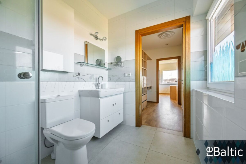 Parduodamas namas Bendorių kel., Žemųjų Rusokų k., Vilniaus r. sav., 185 m2 ploto, 2 aukštai 24