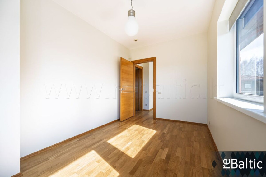 Parduodamas namas Bendorių kel., Žemųjų Rusokų k., Vilniaus r. sav., 185 m2 ploto, 2 aukštai 26