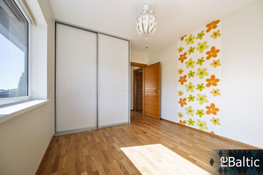 Parduodamas namas Bendorių kel., Žemųjų Rusokų k., Vilniaus r. sav., 185 m2 ploto, 2 aukštai 30