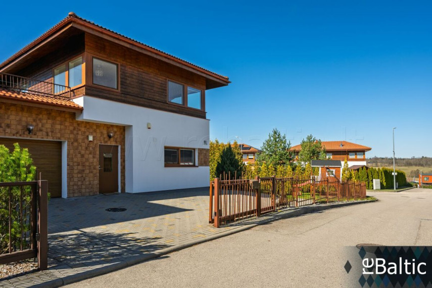 Parduodamas namas Bendorių kel., Žemųjų Rusokų k., Vilniaus r. sav., 185 m2 ploto, 2 aukštai 39