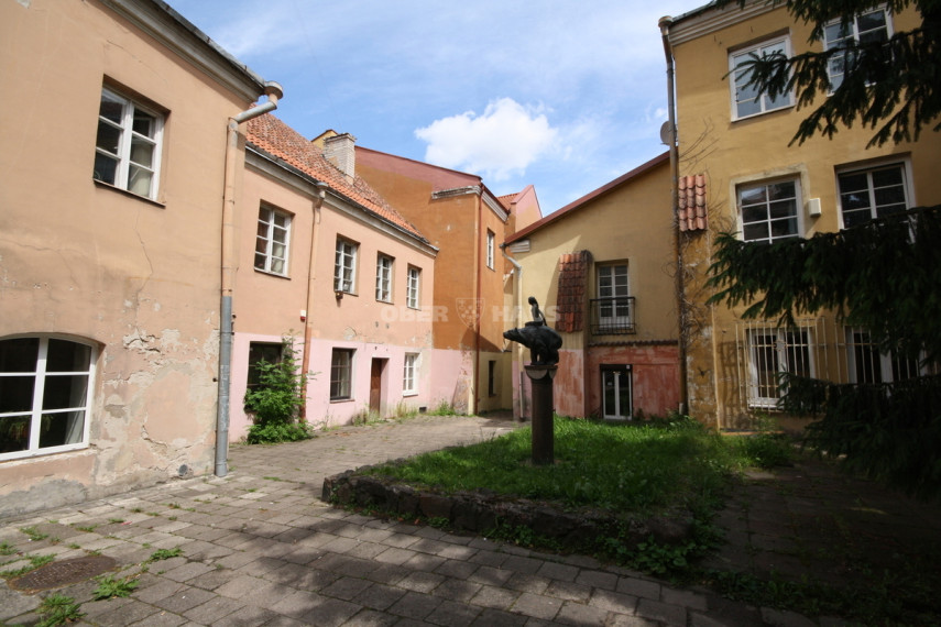 Nuomojamas butas Stiklių g., Senamiestis, Vilniaus m., Vilniaus m. sav., 77.23 m2 ploto, 3 kambariai 14