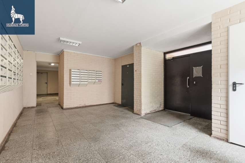 Parduodamas butas Čiobiškio g., Šeškinė, Vilniaus m., Vilniaus m. sav., 11.63 m2 ploto, 1 kambariai 12