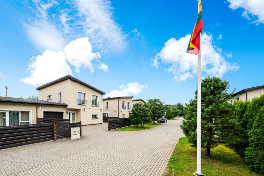Parduodamas namas Kaštonų g., Didžiosios Riešės mstl., Vilniaus r. sav., 151.43 m2 ploto, 2 aukštai 1