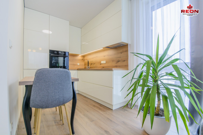 Nuomojamas butas Gilužio g., Pilaitė, Vilniaus m., Vilniaus m. sav., 40 m2 ploto, 2 kambariai 3