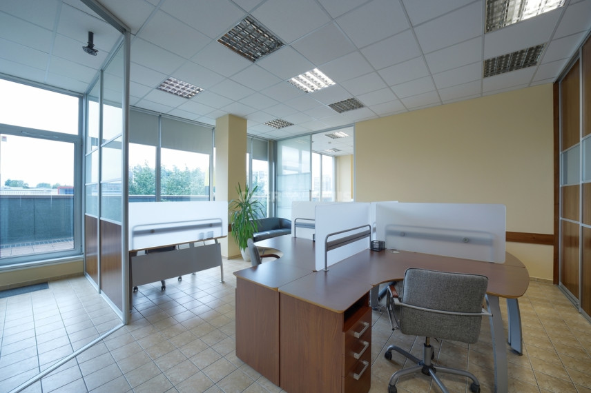 Nuomojamos administracinės patalpos Kareivių g. , Žirmūnai, Vilniaus m., Vilniaus m. sav., 76.13 m2 ploto 2