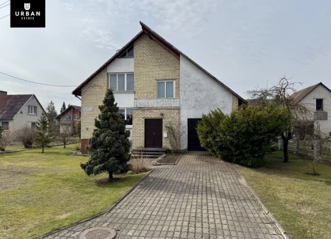 Parduodamas namas Aguonų g., Raseiniuose, 229.47 kv.m ploto