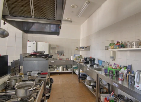 Parduodamas namas Plento g., Kuzavinių k., Šiaulių r. sav., 579.51 m² ploto 8 kambariai
