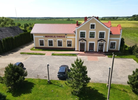 Parduodamas namas Plento g., Kuzavinių k., Šiaulių r. sav., 579.51 m² ploto 8 kambariai