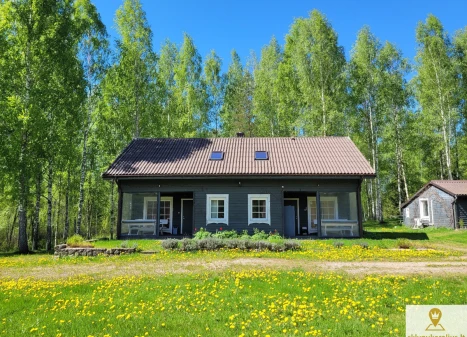 Parduodamas namas Simoniškio I k., Ignalinos r. sav., 215 m2 ploto, 2 aukštai