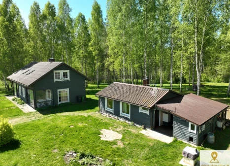 Parduodamas namas Simoniškio I k., Ignalinos r. sav., 215 m2 ploto, 2 aukštai
