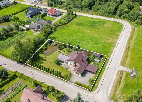 Parduodamas namas Naujakurių g., Širvintų m., Širvintų r. sav., 199.69 m2 ploto, 2 aukštai