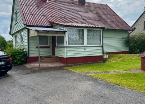 Parduodamas namas Ežero g., Mosėdžio mstl., Skuodo r. sav., 174 m² ploto 4 kambariai