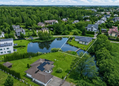 Parduodamas namas Šerkšno g., Pikutiškių k., Vilniaus r. sav., 136.87 m2 ploto, 1 aukštai