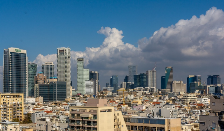 Tel Avivo prabangaus būsto rinką okupavo jaunieji IT specialistai