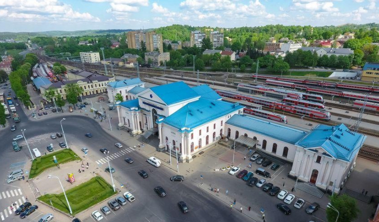 Vilniaus geležinkelio ir autobusų stotys taps moderniu susisiekimo centru