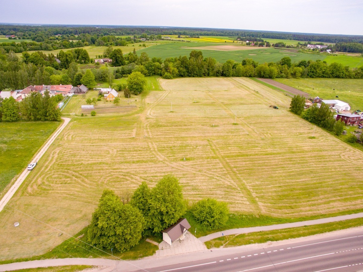 Parduodamas kitos paskirties sklypas Žemdirbių g., Paliūniškio k., Panevėžio r. sav., 20 a ploto 4