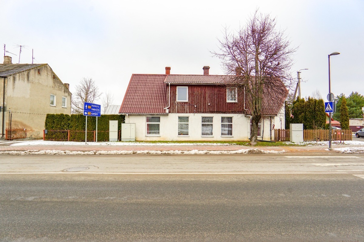 Parduodamas namas Kęstučio g., Biržų m., Biržų r. sav., 200 m2 ploto, 1 aukštai 1