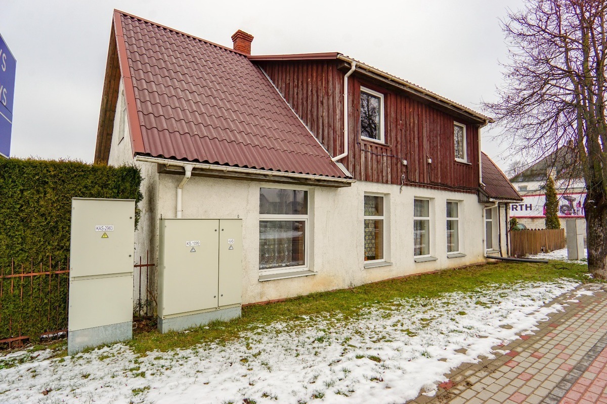 Parduodamas namas Kęstučio g., Biržų m., Biržų r. sav., 200 m2 ploto, 1 aukštai 4