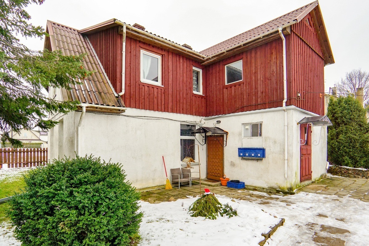 Parduodamas namas Kęstučio g., Biržų m., Biržų r. sav., 200 m2 ploto, 1 aukštai 9