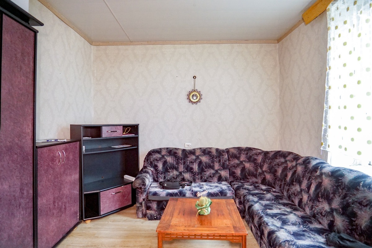 Parduodamas namas Kęstučio g., Biržų m., Biržų r. sav., 200 m2 ploto, 1 aukštai 24