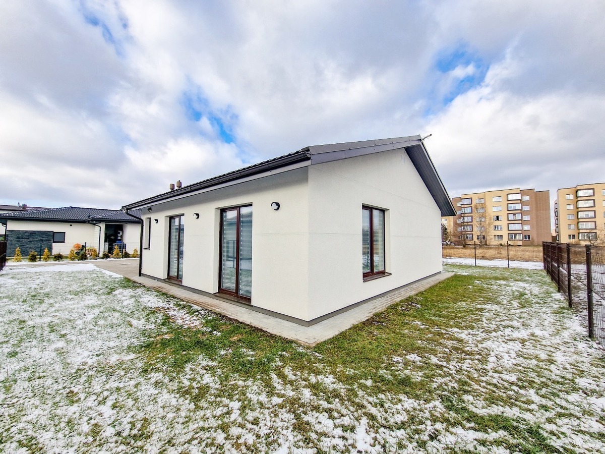Parduodamas namas Margirio g., Pilėnai, Panevėžio m., Panevėžio m. sav., 105 m2 ploto, 1 aukštai 2