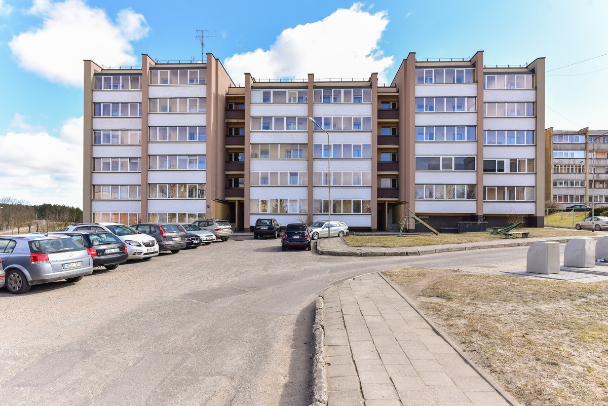 Parduodamas butas Liepų g., Molėtų m., Molėtų r. sav., 49.90 m² ploto 2 kambariai 13
