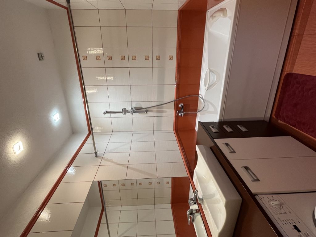 Nuomojamas butas Varpo g., Centras, Šiaulių m., Šiaulių m. sav., 59.00 m² ploto 2 kambariai 11