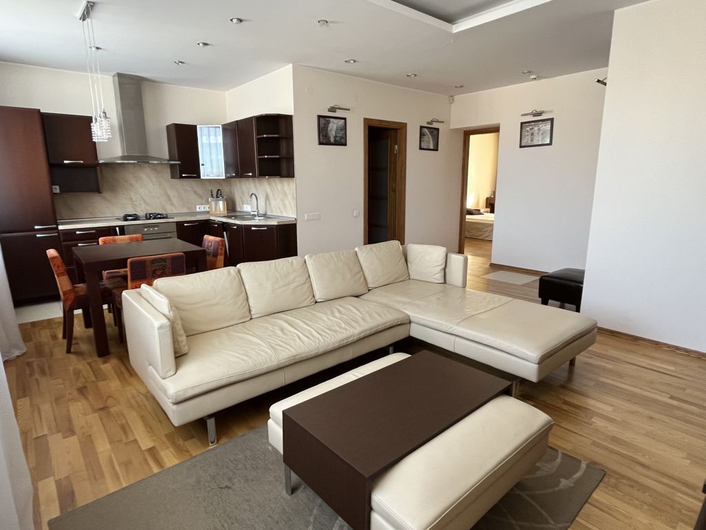 Nuomojamas butas Varpo g., Centras, Šiaulių m., Šiaulių m. sav., 59.00 m² ploto 2 kambariai 12